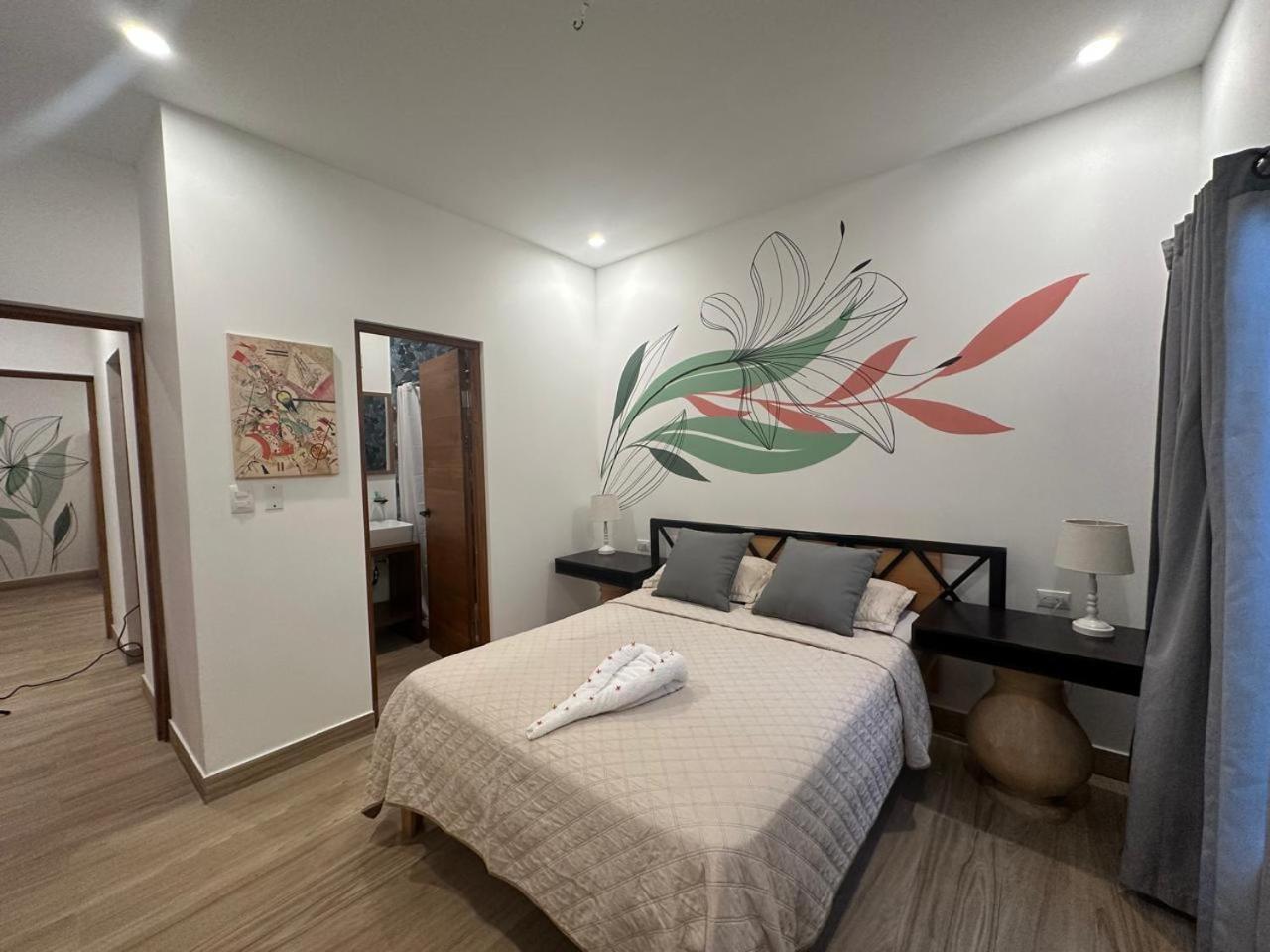 Wide Mouth Frog Quepos Hostel Manuel Antonio Εξωτερικό φωτογραφία
